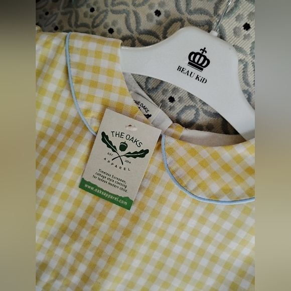 The Oaks Apparel Boutique Not Smocked Dress Size 8 - Picture 2 of 5